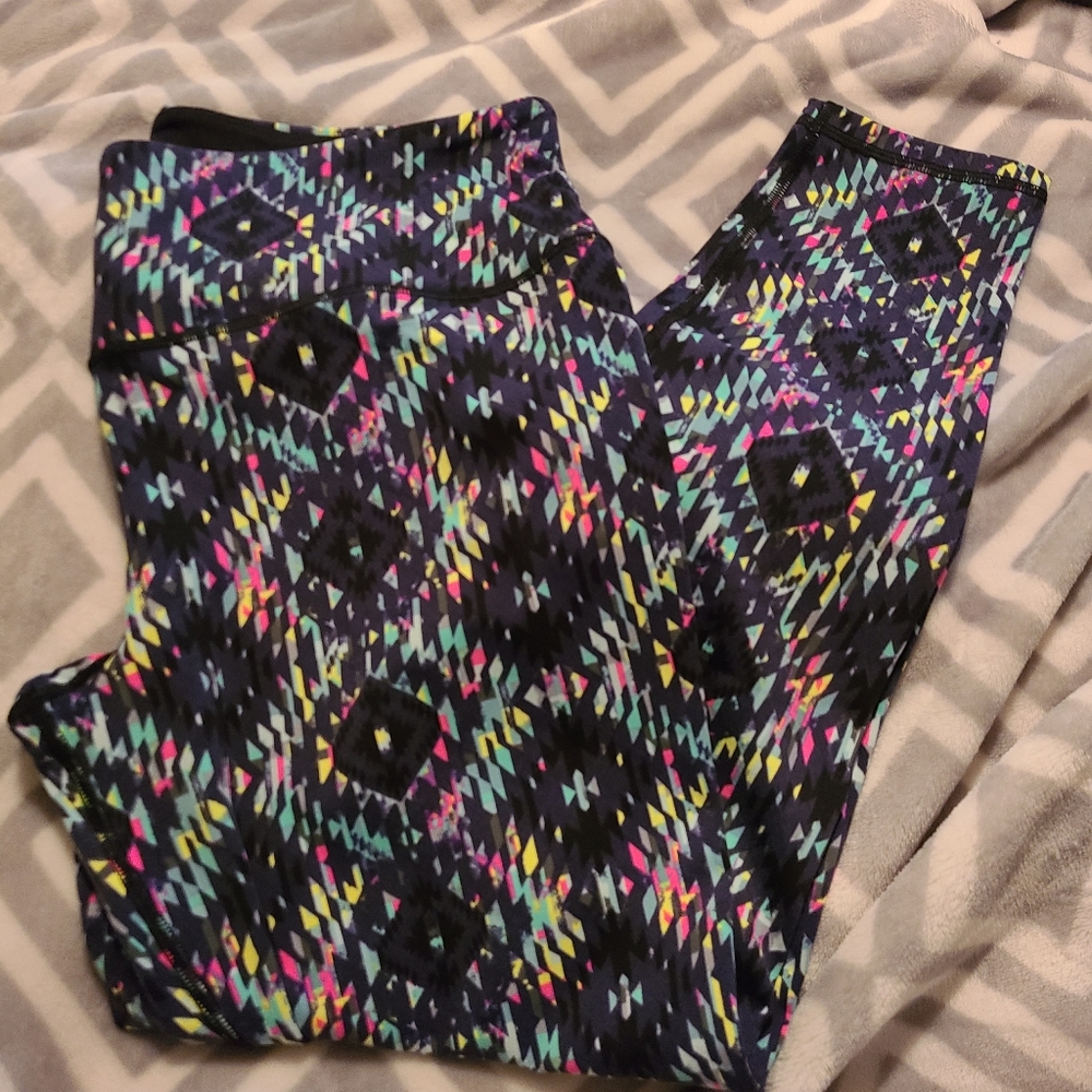 V.S. Knockout Tight